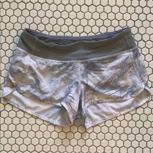 Lululemon speed shorts size 4